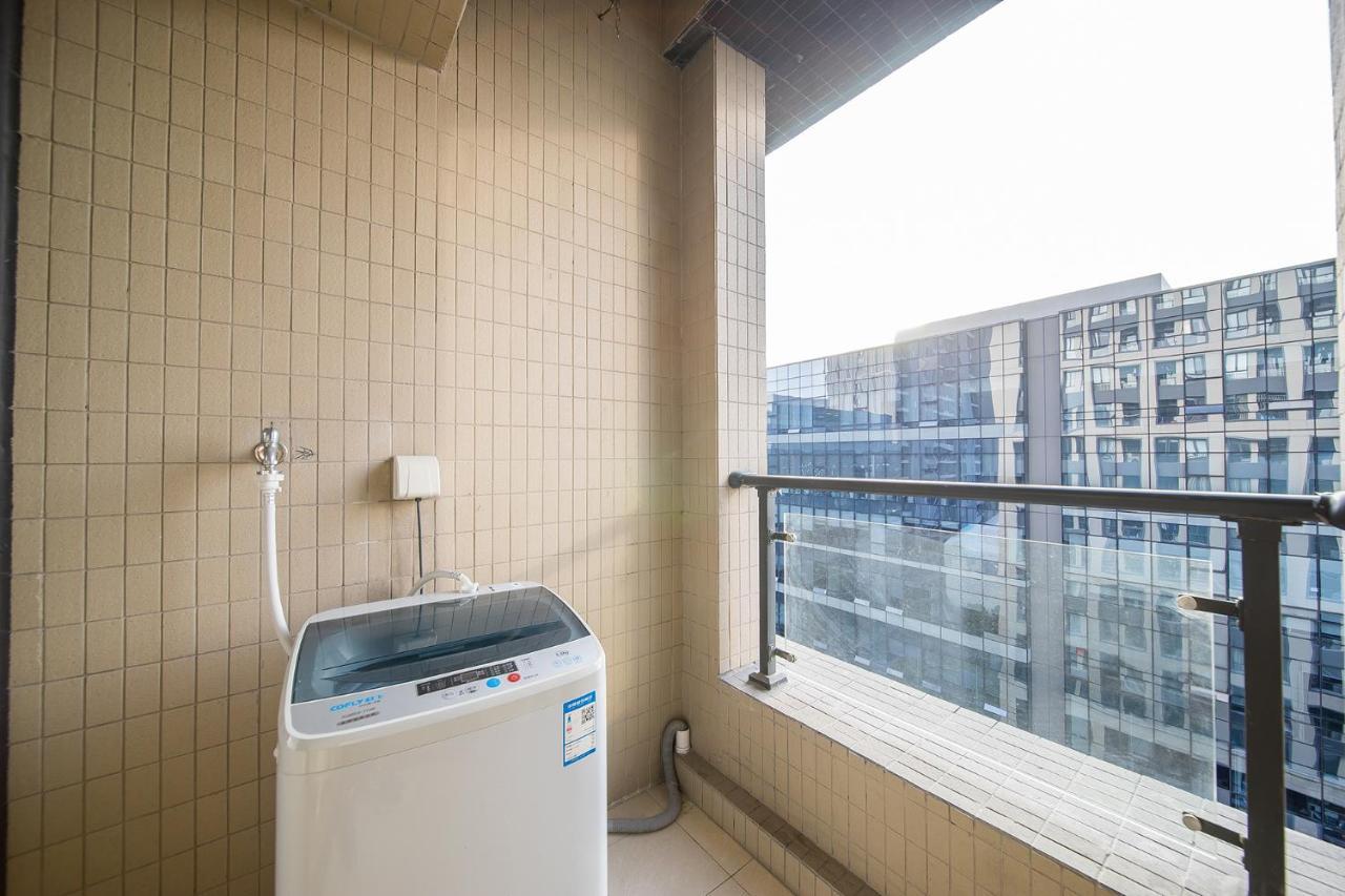 Guangzhou Laiste Aparthotel Science City Greenland Central Plaza Branch - Free Shuttle Bus To Canton Fair Complex During Canton Fair Period Dış mekan fotoğraf